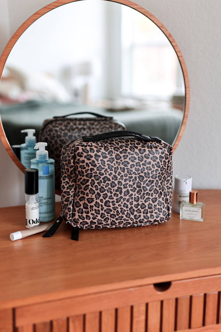 Hanging Organizer - Traditional Cheetah