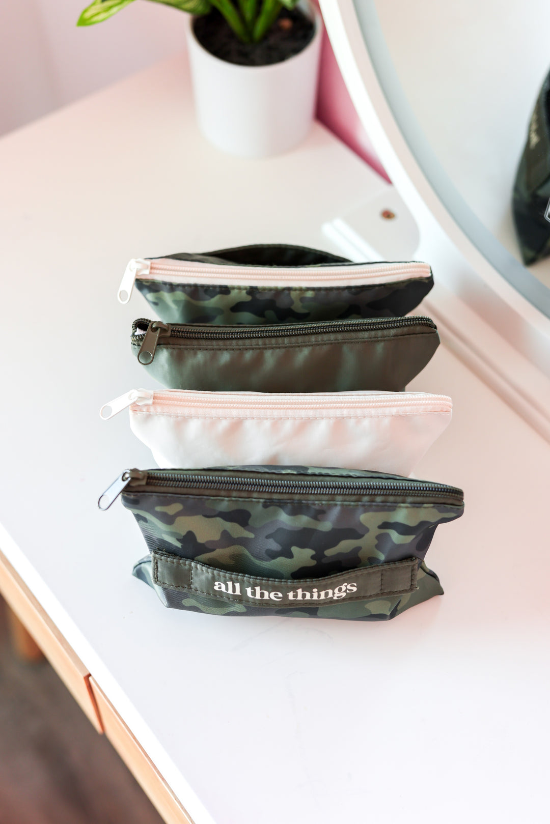 HometownCamoExpandableOrganizer