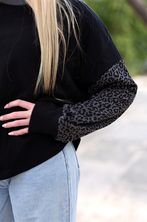 Day Off French Terry Pullover - Midnight Cheetah