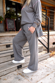 Every Day Set - Grateful 3D Embroidery (Grey) - Sweatshirt / Lounge Pants