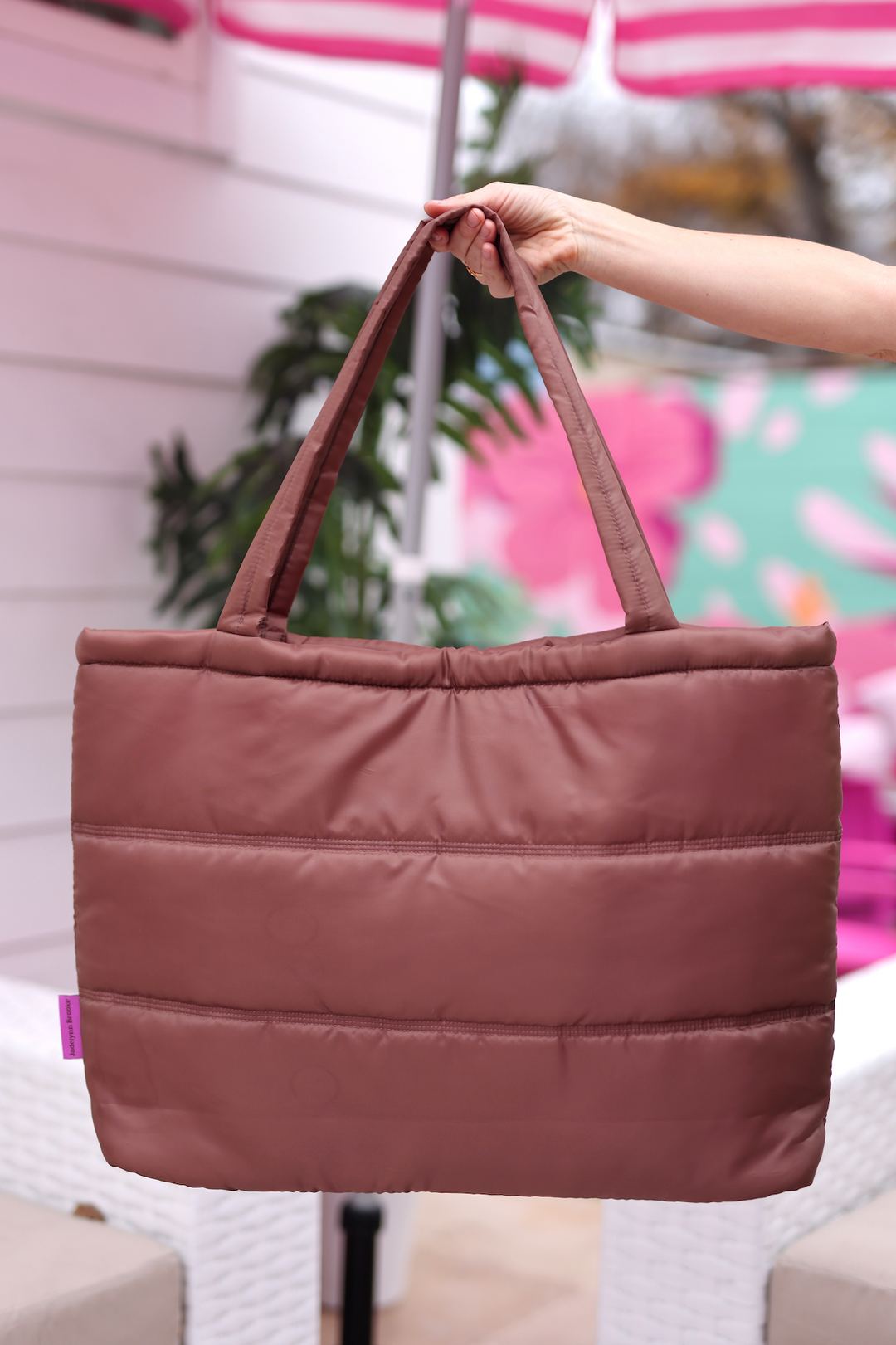 Carry All Quilted Puffer Tote - Very Busy (Espresso)