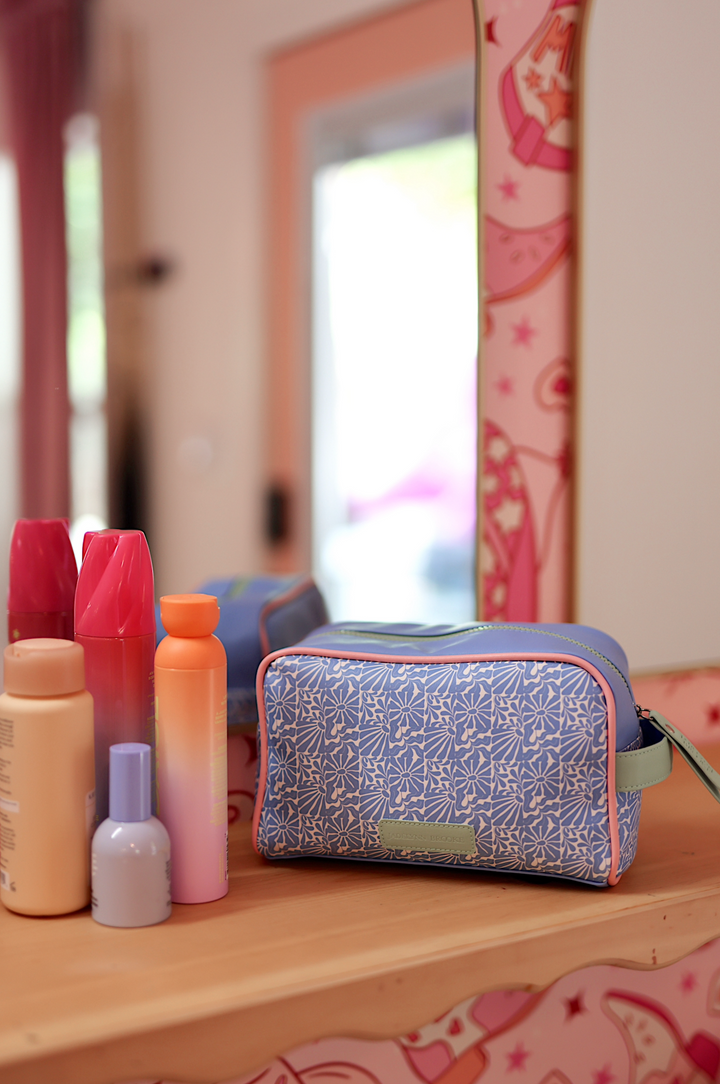 Handle Cosmetic Bag - BABY (Periwinklw/Coral)