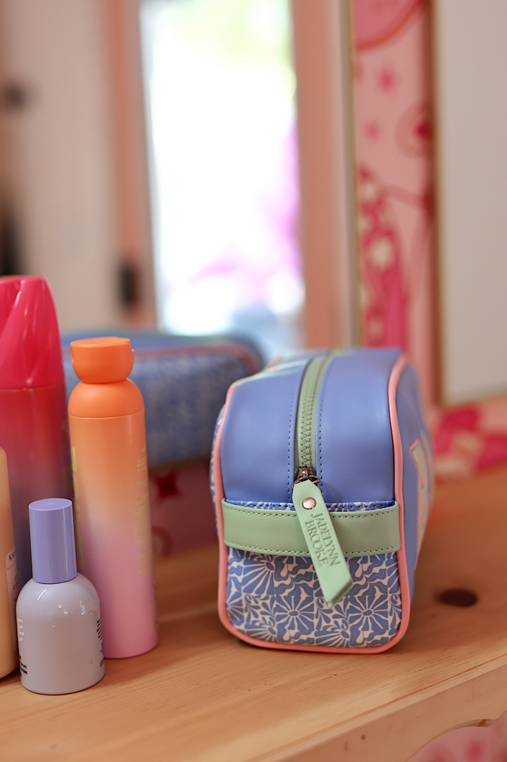 Handle Cosmetic Bag - BABY (Periwinklw/Coral)