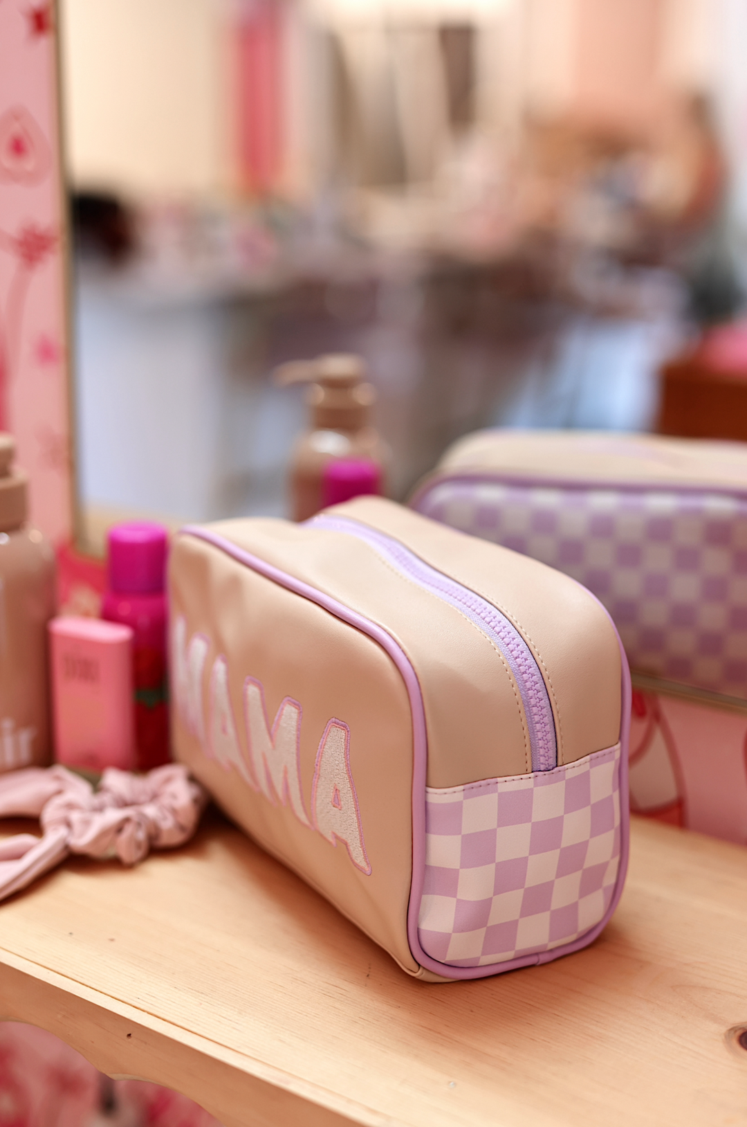 Handle Cosmetic Bag - MAMA (Tan/Lavender/Cream)
