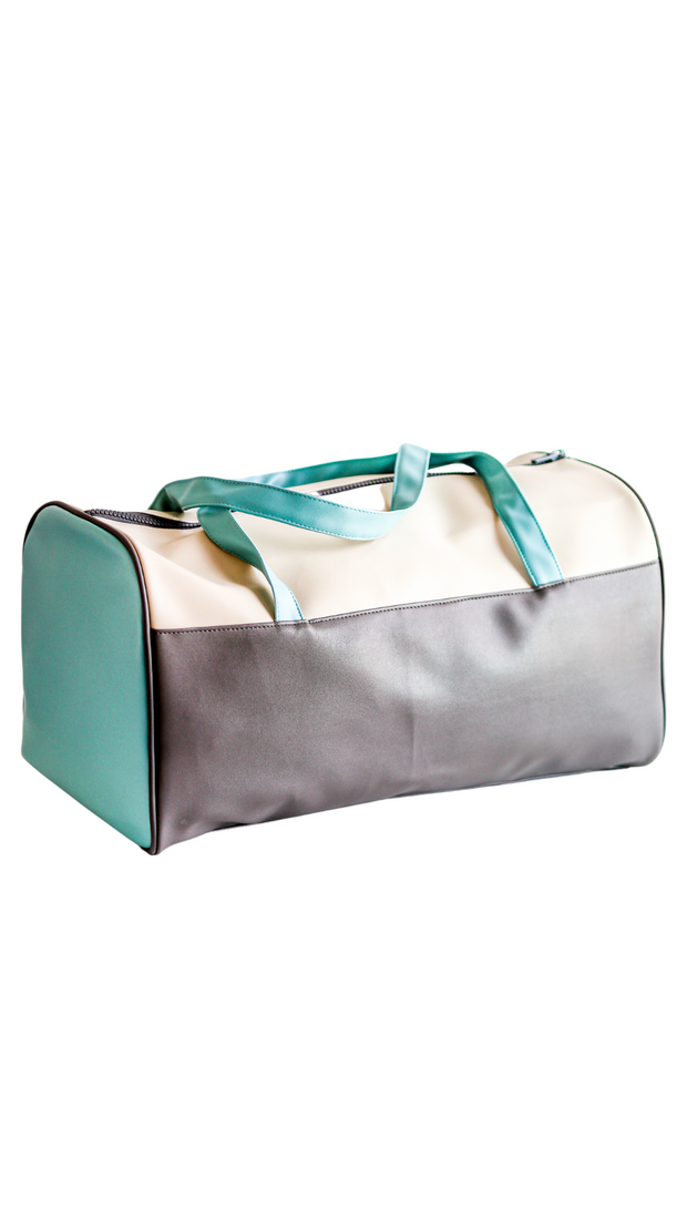 Duffle Bag (Charcoal) - Travel – Jadelynn Brooke®