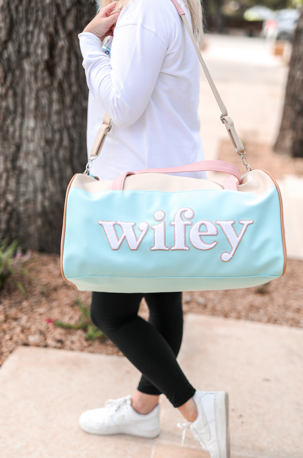 Duffle Bag (Cream/Lt. Blue) - New Wifey Travel