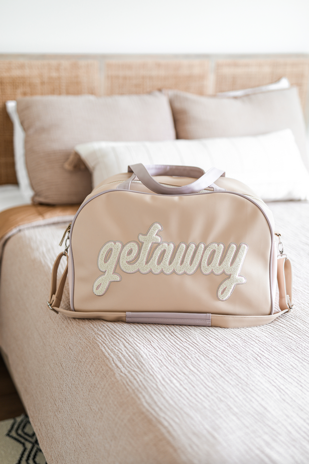 Duffle Bag (Cream/Pink) - Let's Go – Jadelynn Brooke®